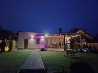 Дом с зоной отдыха в центре города Рыбница