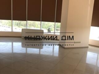 Предлагается в аренду офисное помещение в бизнес центре на ...