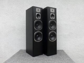 Quadral TAIFUN. 4-х полосная, напольная акустика