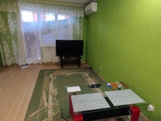 Круглосуточно заселим даже в 3 ночи у нас можно зарядить любой телефон