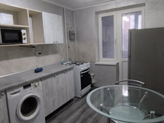 Предлагаю к продаже двухкомнатную квартиру.