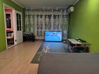 Посуточно Центр Орион 3 часа 200р ночь 300р Wi-Fi SMART TV ♬ МУЗЫКА