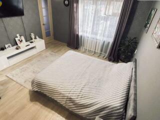 7618. Продам двухкомнатную квартиру в кирпичном ...