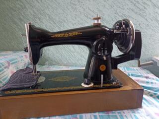 Швейная машина ПМЗ-2М, М-100, оверлок