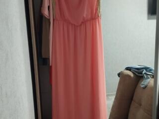 Продам платье