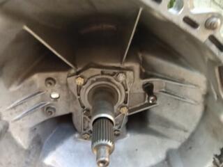 Продам 5-и ступ кпп мерс 124