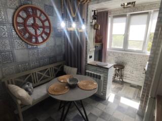 Трехкомнатная. Центр! Орхидея! 4/9.Середина!