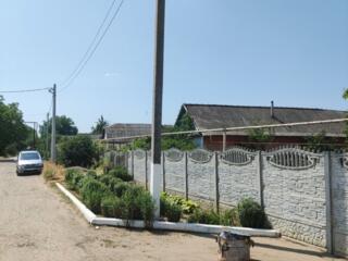 Пос. Красное, дом с земельным участком 31,5 соток. Рядом р. Турунчук.