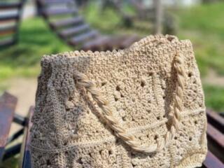 Вязаные сумки ручной работы в наличии и на заказ