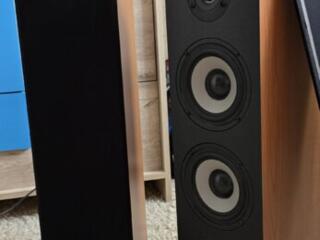 Продам активные акустические колонки