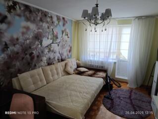 Сдается однокомнатная меблированная квартира, на длительный срок