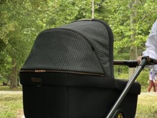 Продам коляску 3в 1