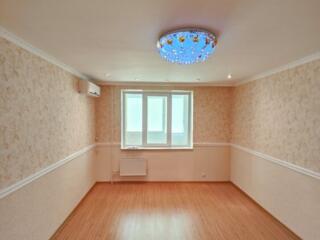 Просторная 3-комнатная квартира в сердце Балки!