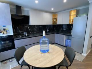 3-ком Мечникого 2/9эт 72кв 78000уе