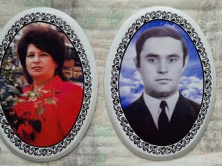 Foto pe cruci. Foto pe monumente. Фото на кресты. Фото на памятники