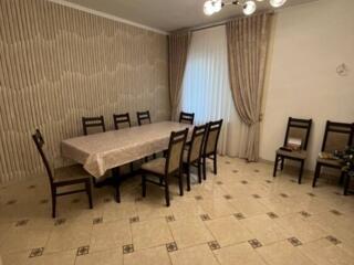 Продается кирпичный дом 111 кв м в центре Слободзеи, ул. Школьная