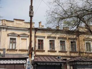 Большая 6ти комнатная квартира в Одессе в центре города улица Садовая