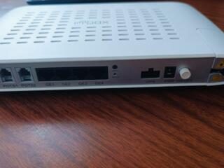 Продам модем (маршрутизатор) для оптики Innbox G2426a Wi-Fi