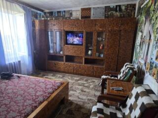 Сдам квартиру посуточно - 150р