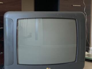 Продам телевизор LG - 200 руб.