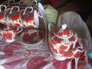 Посуда, столовые приборы и многое другое