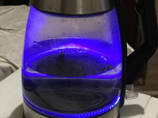 Чайник Saturn.