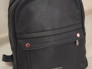 Продам рюкзаки