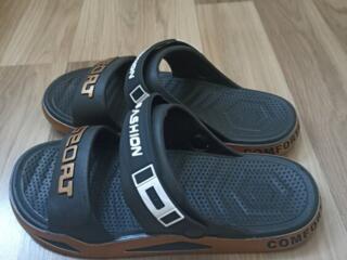 Новые шлепки кроссовки