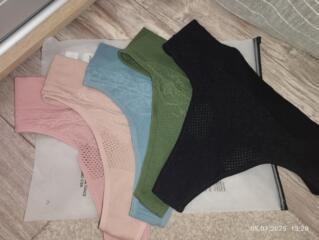 Продам Сплошные ребристые бесшовные стринги 5 шт 130 р как на фото