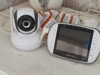 Продам видео няню Motorola