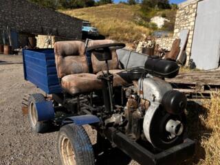 Самодельный трактор.