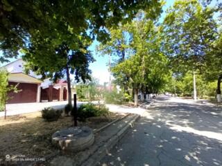 Участок с домом под реконструкцию или снос. Готов для новых идей!