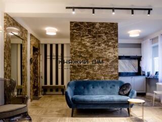 Пропонується стильна та комфортна квартира у самому серці Києва — ...