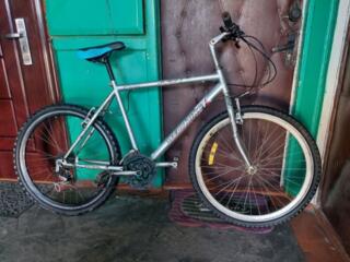 Продам велосипед Wels Bike калеса 26 дюймов 1300 лей