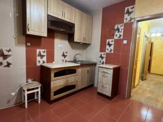 Продается 3-комнатная квартира на Балке 2-этаж!!!