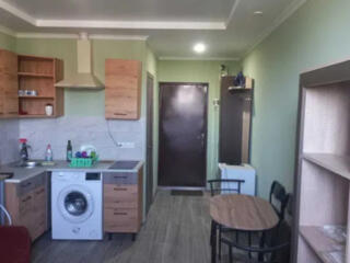 Квартира студия с ремонтом возле моря в Лузановке.