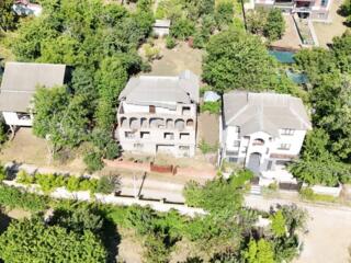 Недостроенный дом. 6 соток земли, Кодру!