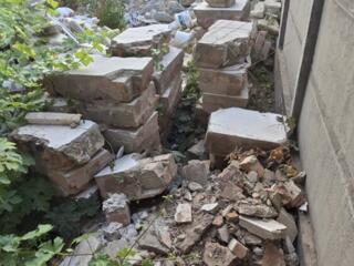 Отдам даром строительные отходы бут