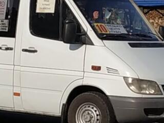 Спринтер, бензин-метан, 18 мест. 2006 года