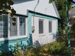 Дом на Бл. Хуторе, 3 комнаты, гараж, подвал, участок 10с