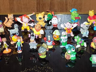 Игрушки из киндер сюрприза