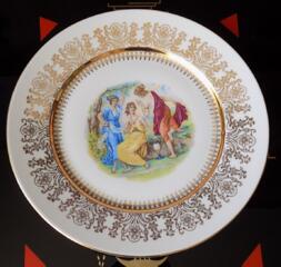 Блюдо "Мадонна". Ваза Чехословакия. Новые.