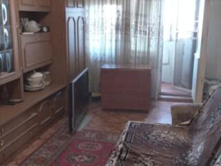 Продам 4-комн. 5/5, пр. Небесной сотни