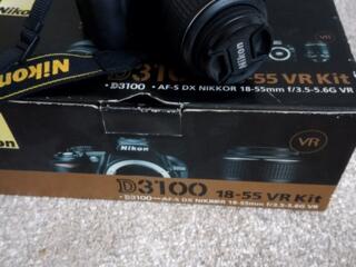 Nicon D3100
