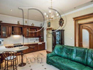 продаж 3-к квартира Київ, Шевченківський, 175990 $