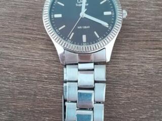 Продам часы