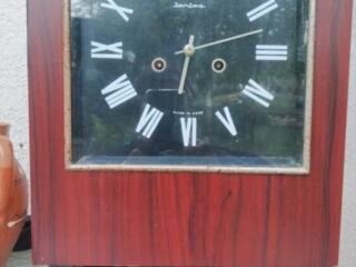 Настенные часы