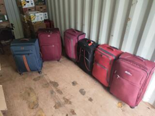 Продам тканевые., большие немецкие чемоданы 1-2 раза, использованные