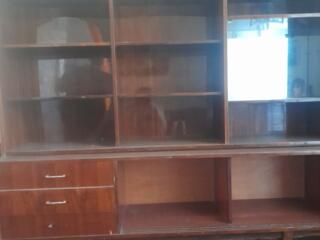 Стенка в отличном состоянии.