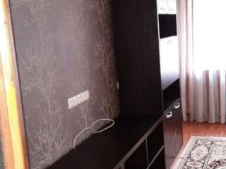 3х к Ильфа и Петрова/Глушко. Внутри квартала.